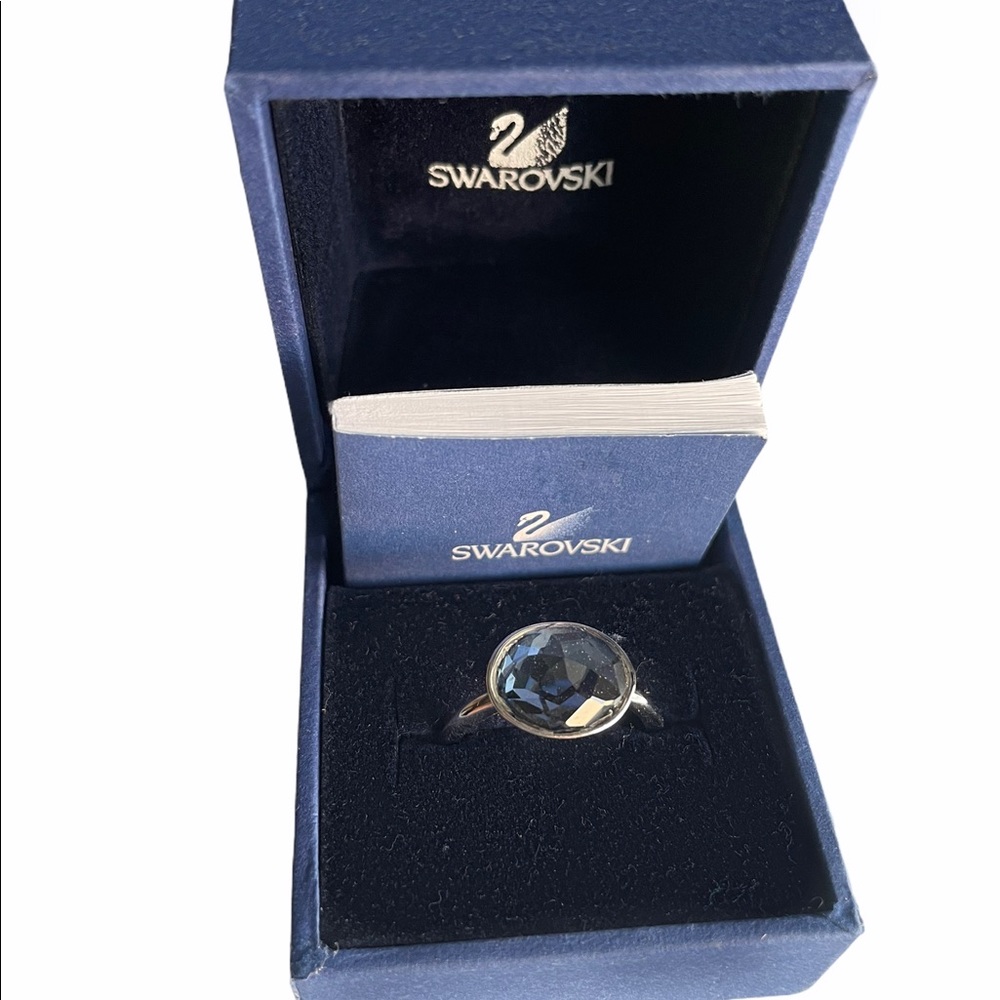 Brand NEW Swarovski Ring